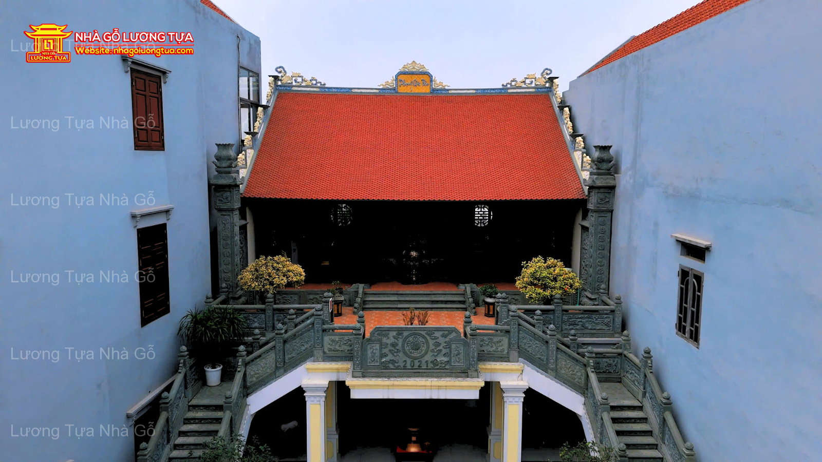 Nhà 3 Gian Trên Tầng Hai - Gỗ Căm Xe