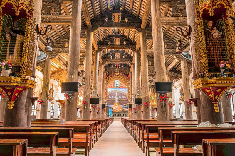 Thiết Kế – Thi Công Nhà Thờ Gỗ Công Giáo | Lương Tựa – Đơn Vị Hàng Đầu Tại Nam Định